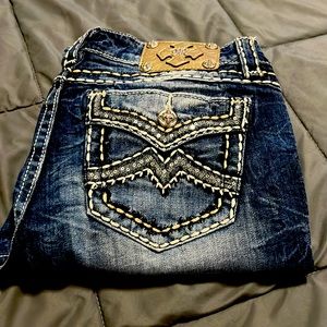 Miss Me Mid-Rise Cuffed Capri Jeans, size 30